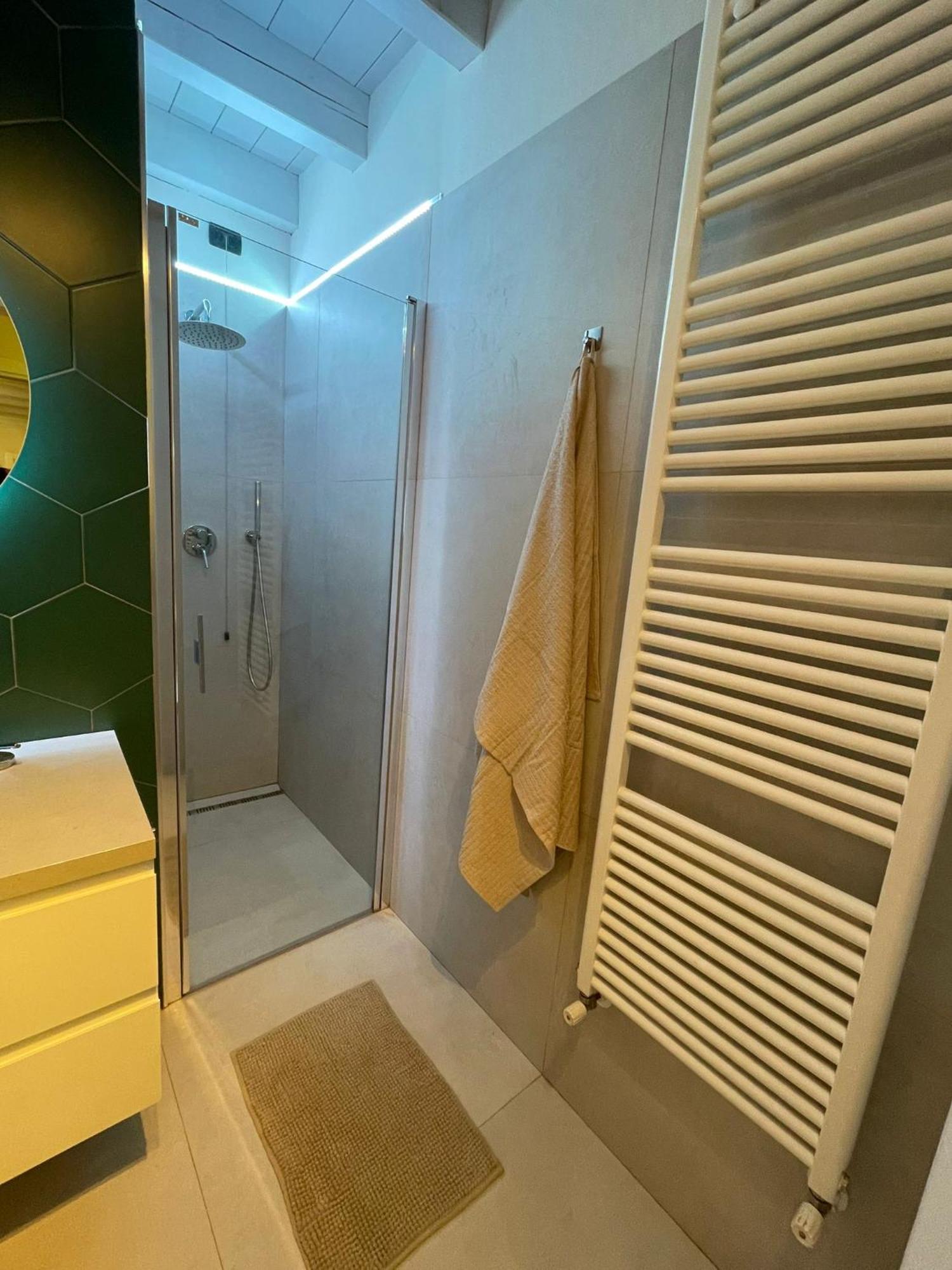 Amelie Apartment ديسينسانو ديل غاردا المظهر الخارجي الصورة