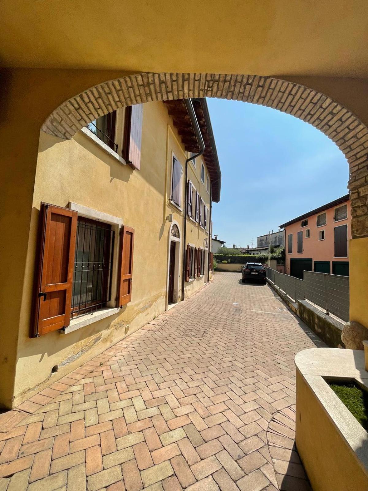 Amelie Apartment ديسينسانو ديل غاردا المظهر الخارجي الصورة